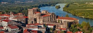 De Tui a Caldas de Reis: los rincones que no puedes perderte en cada etapa del Camino Portugués.